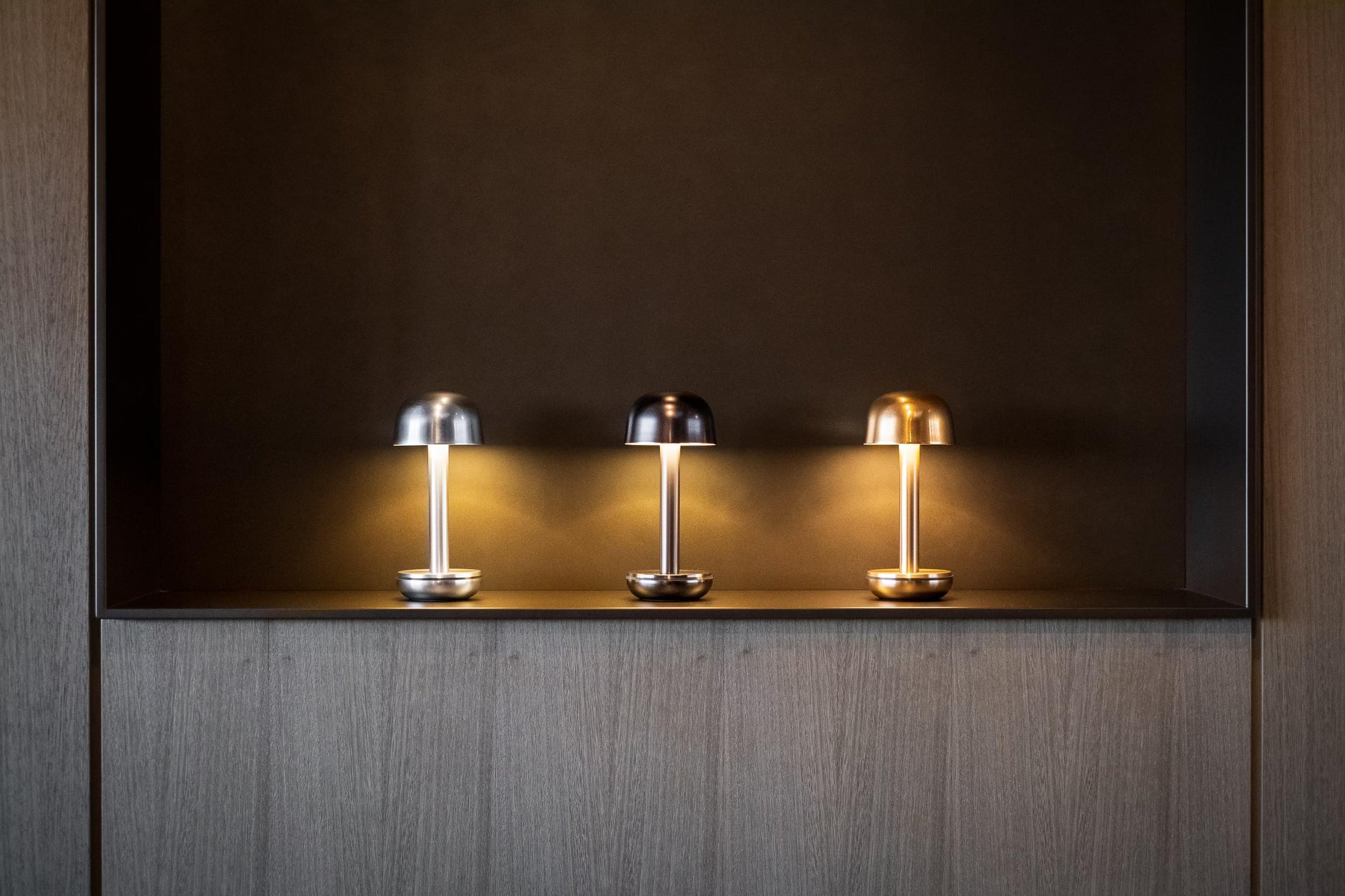 Wireless Table Lamps