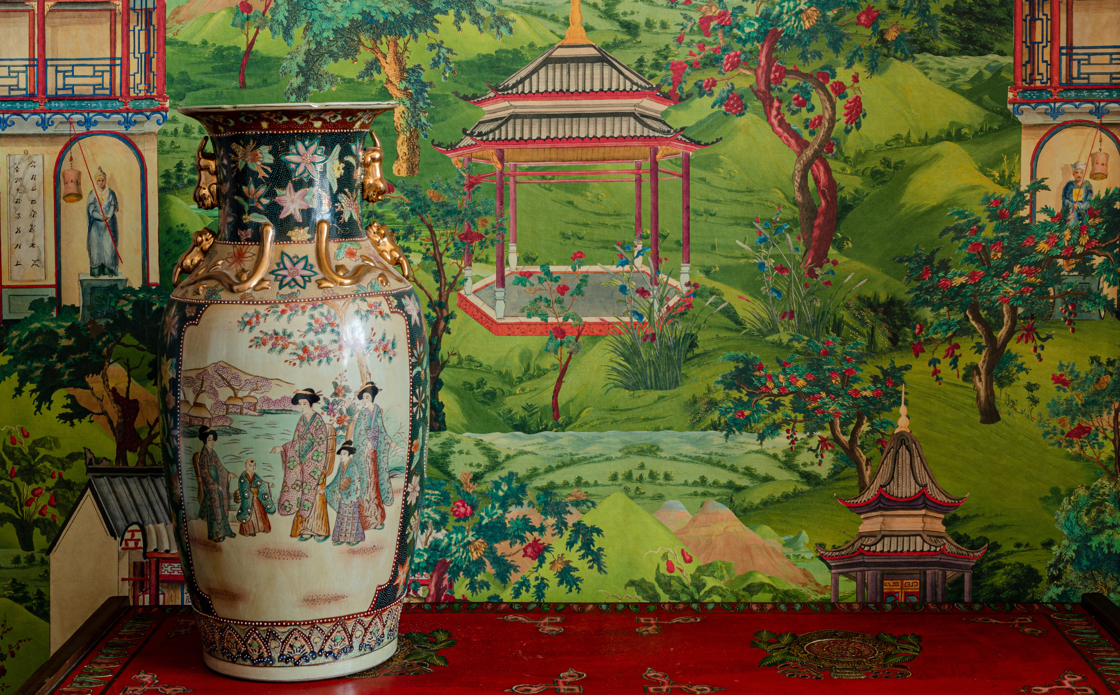 Chinoiserie Wallpaper