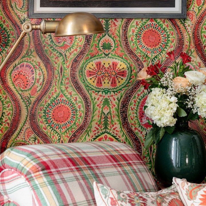 Hippie Paisley Wallpaper
