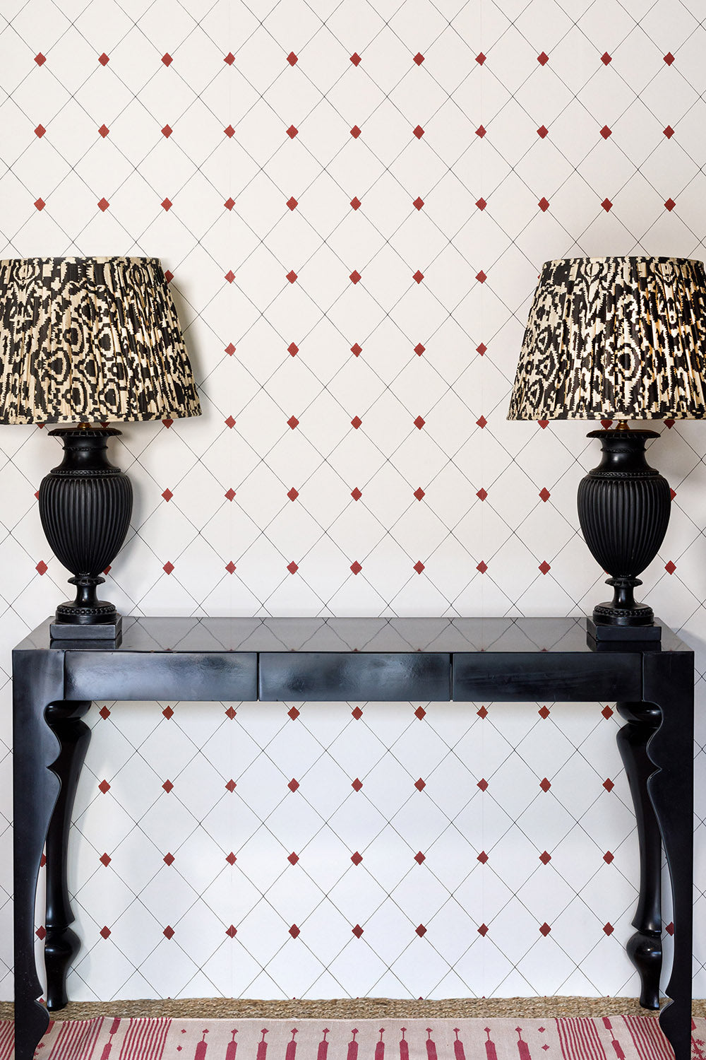 Diamond Trellis Wallpaper by Barneby Gates