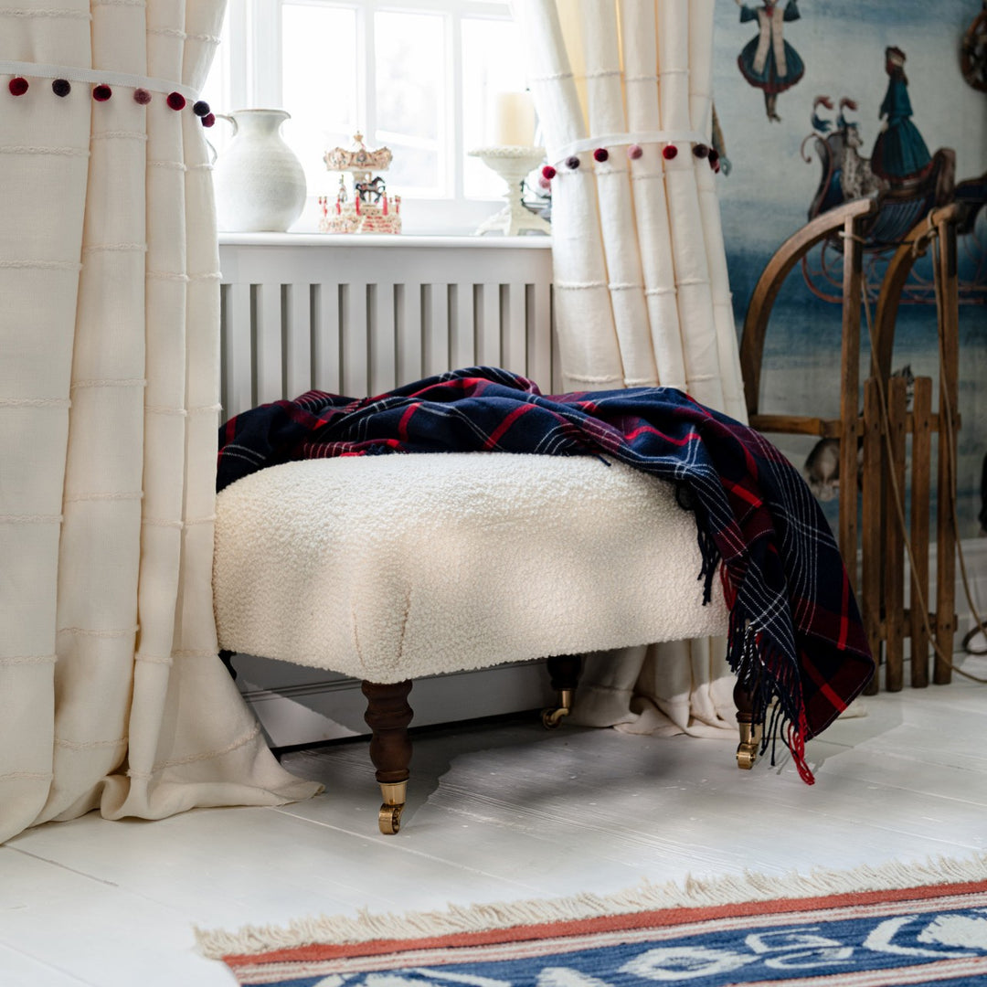 Hudson Stool - Schaffell