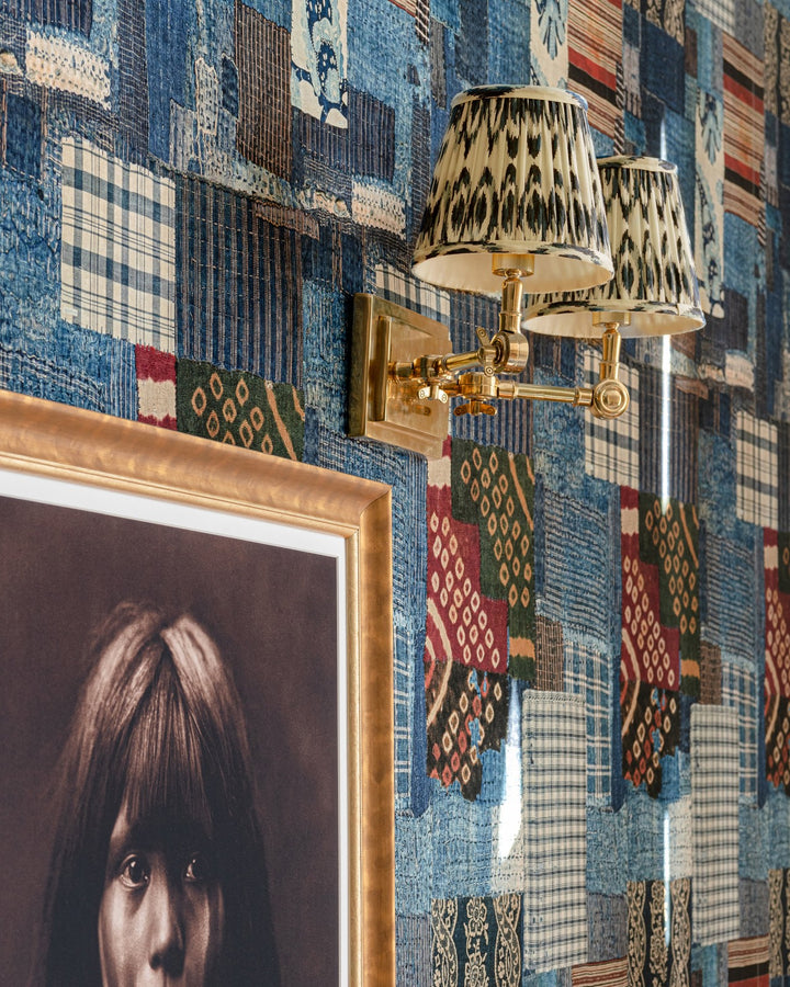 Blue Eyes Wall Shade