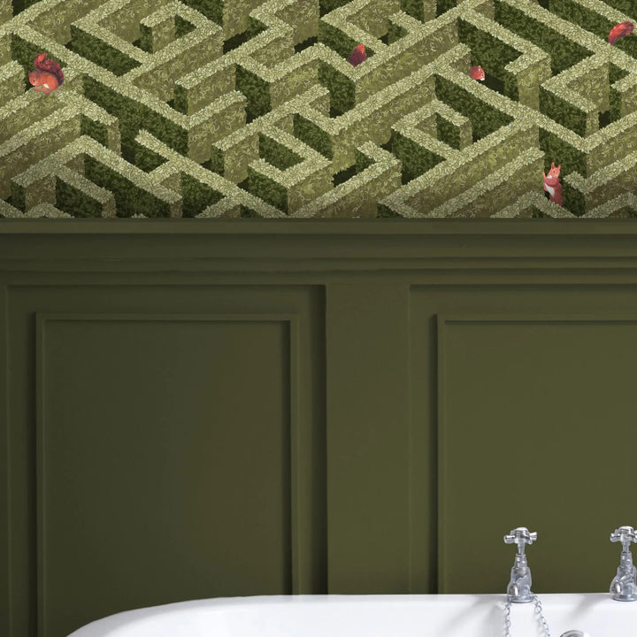 Labyrinth With Squirrel Wallpaper