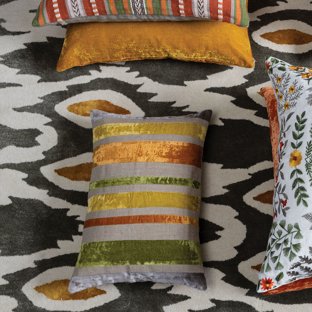 Reilly Spice Cushion