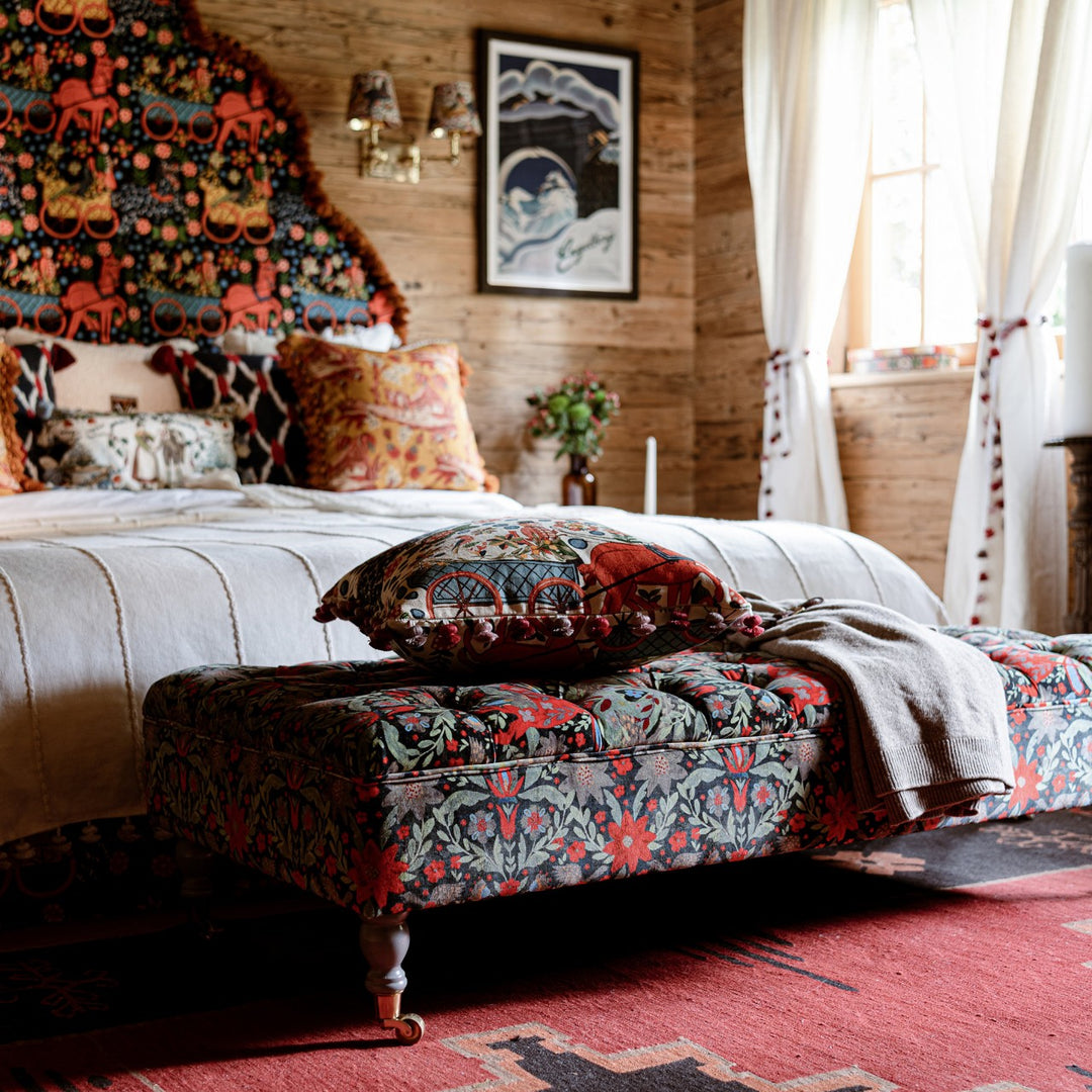 Saray Ottoman - Der König Black Velvet
