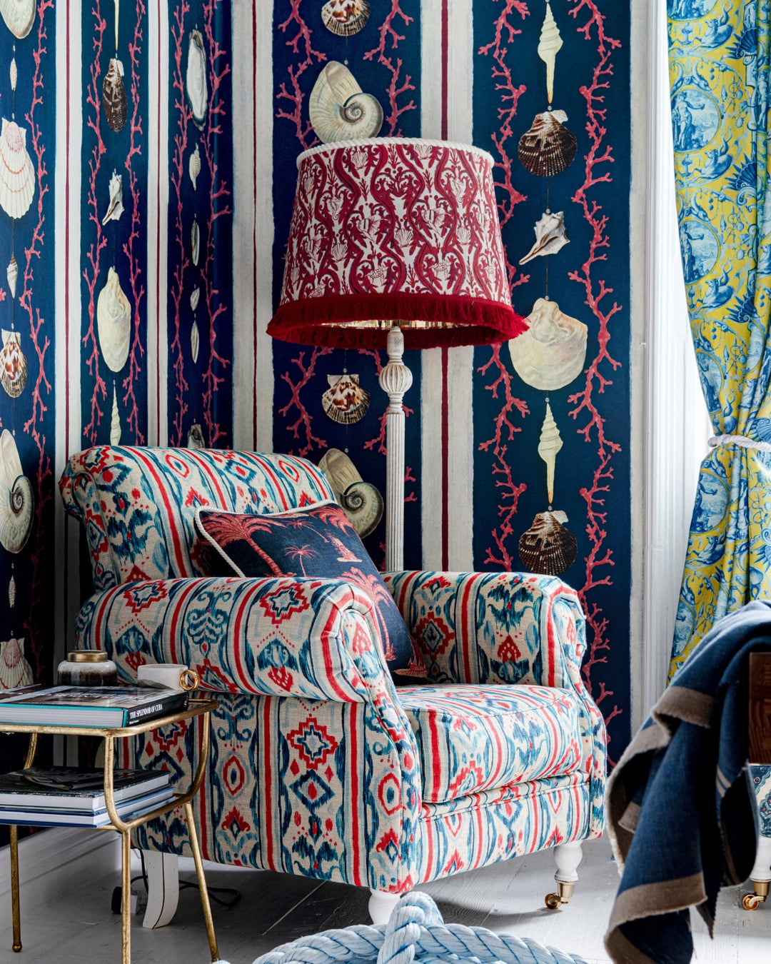 Coquillage Indigo Wallpaper
