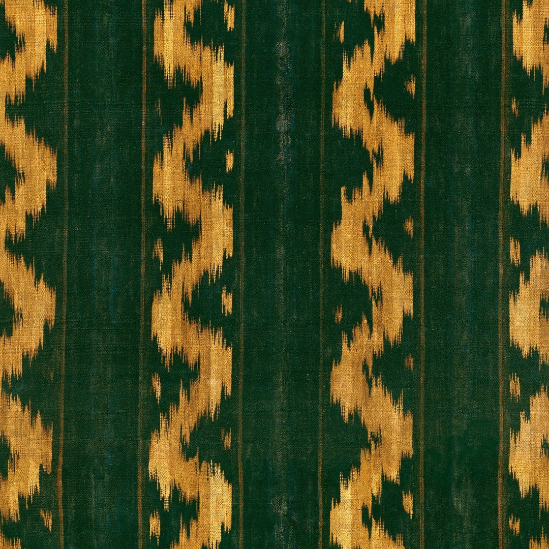 Vintage Ikat Wallpaper in Topiary Green | MIND THE GAP