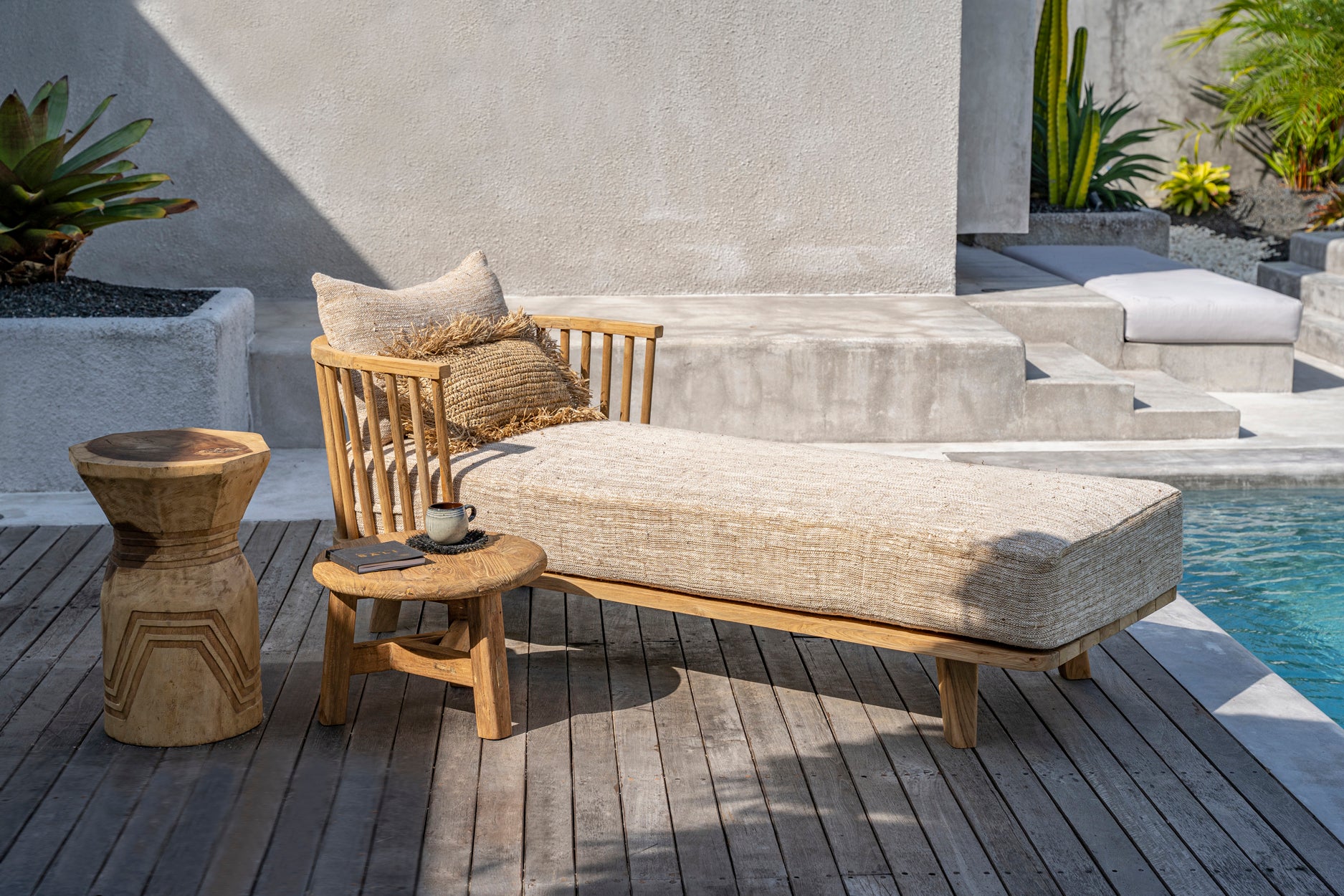 Luxury & Designer Outdoor Furniture