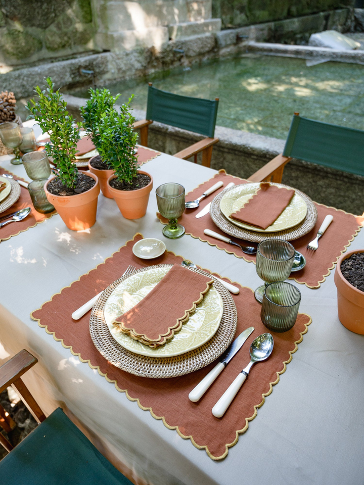 Greta Scalloped Placemat - Terracotta