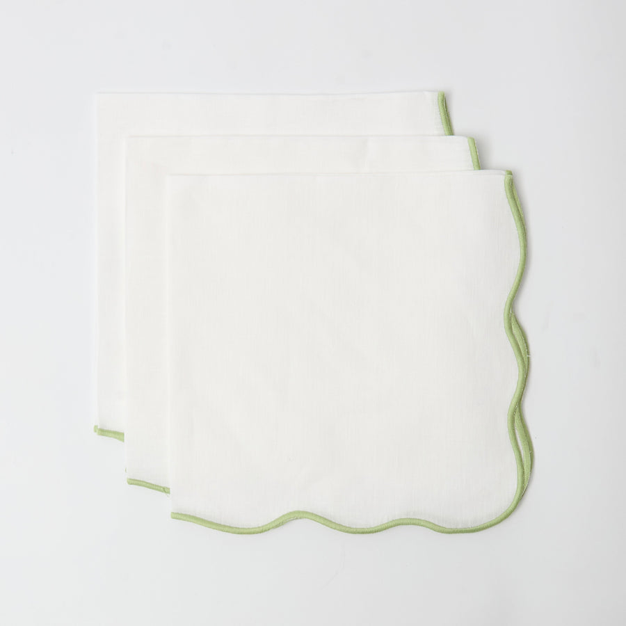 Green scallop linen napkins, white linen with green embroidered scallop edge, set of 4