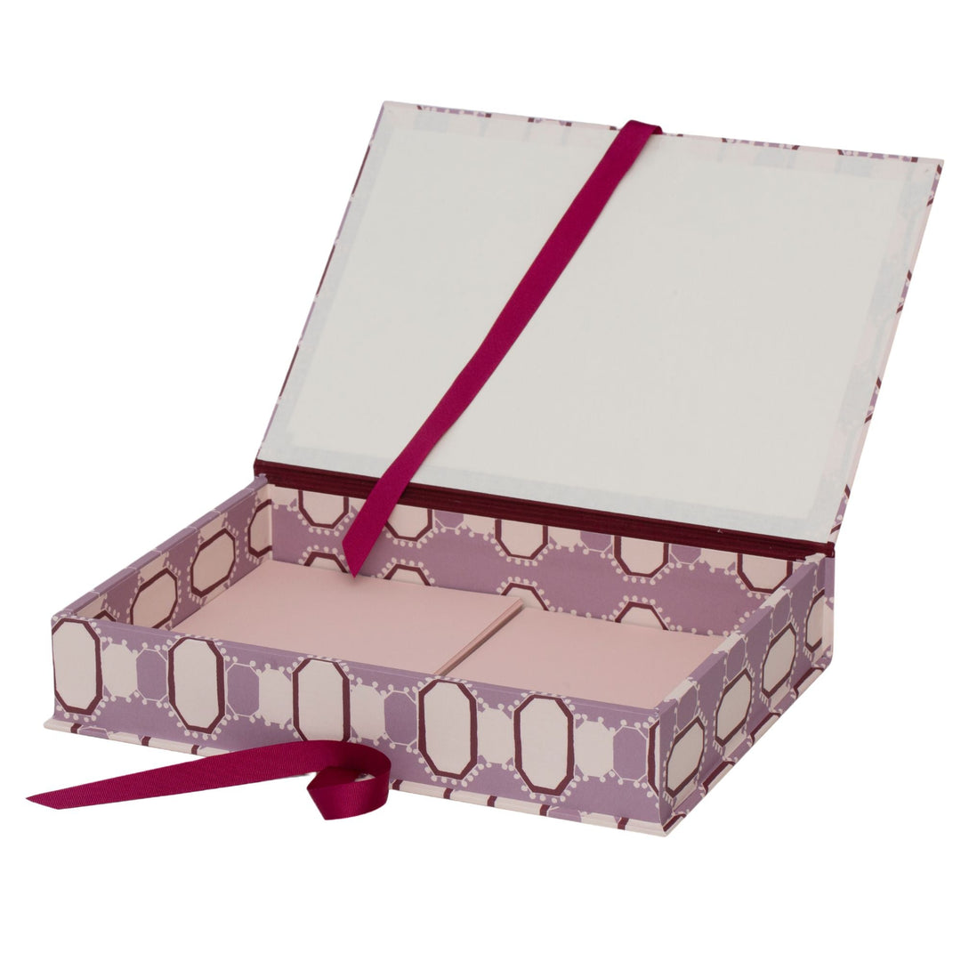 Lali Violette Portfolio Box