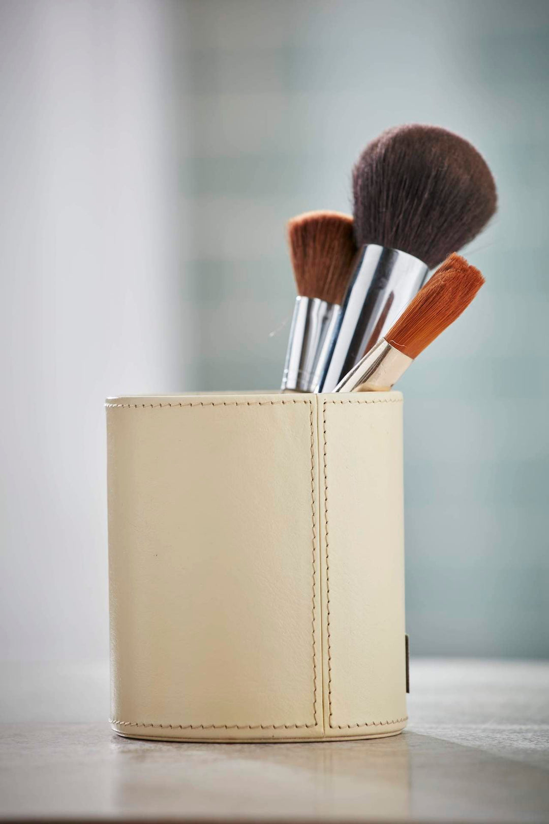 Maisie Ivory Leather Make-Up Brush Pot