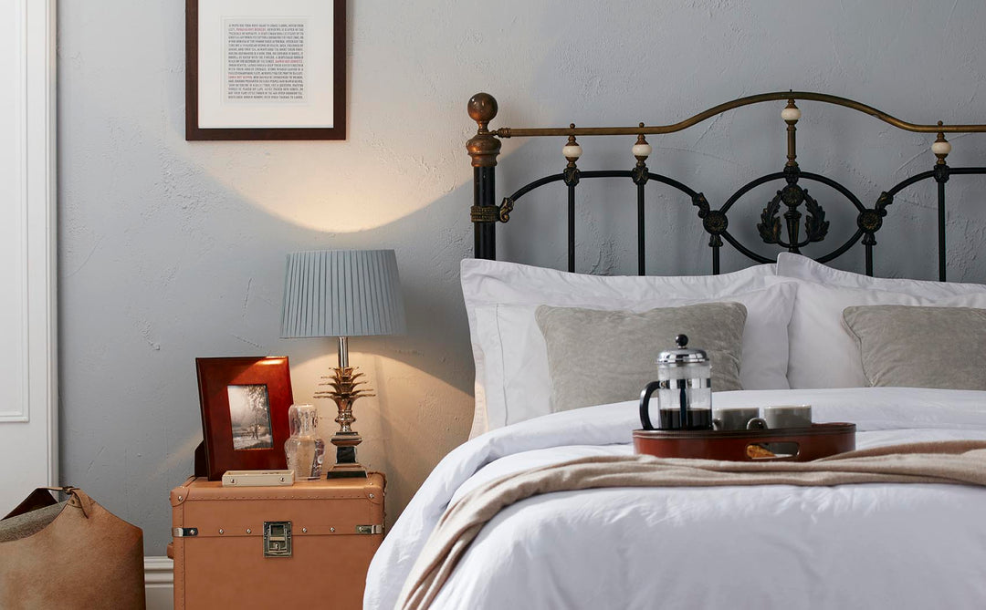 Wilton Classic Tan Round Leather Drinks Tray
