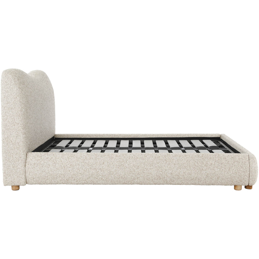 Chadlington Curved Upholstered Bed