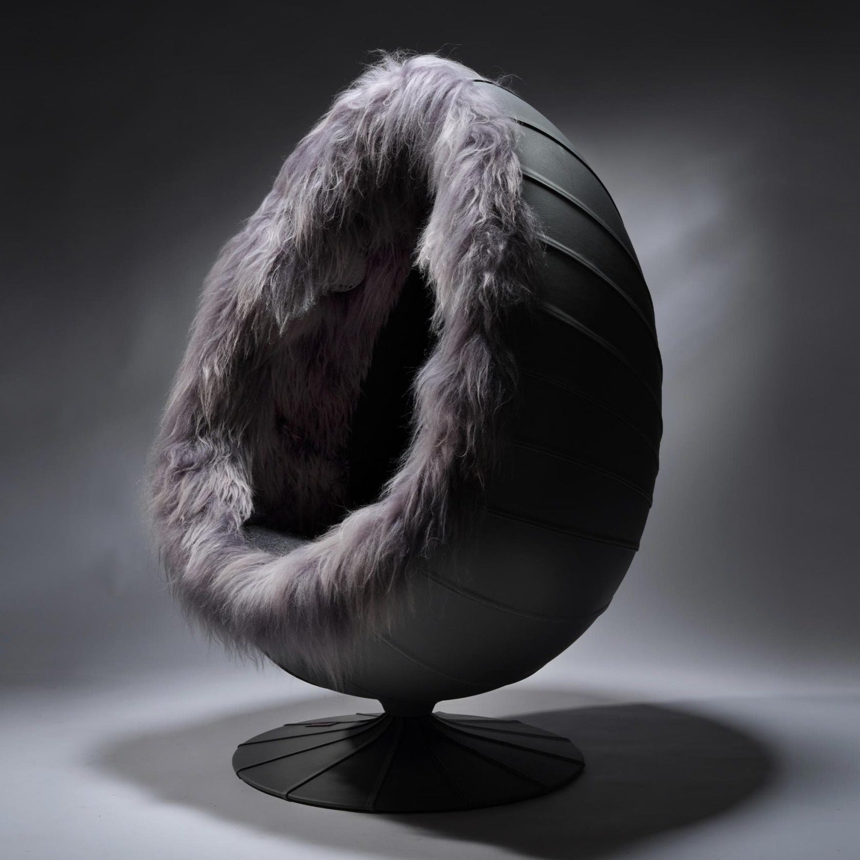 Egg chair 2025 with speakers