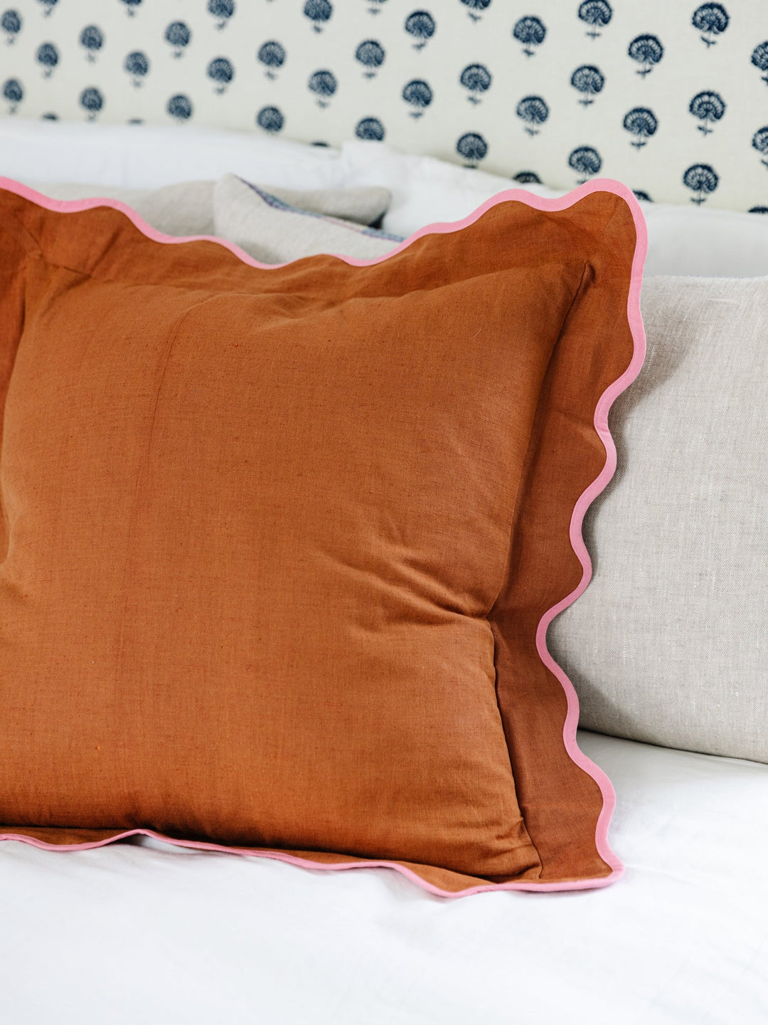 Darcy Scalloped Linen Cushion - Rust & Light Pink