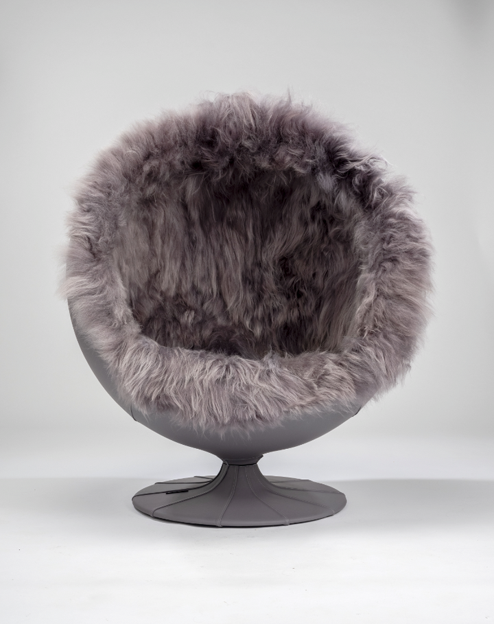 The Snow Globe "Egg" Chair