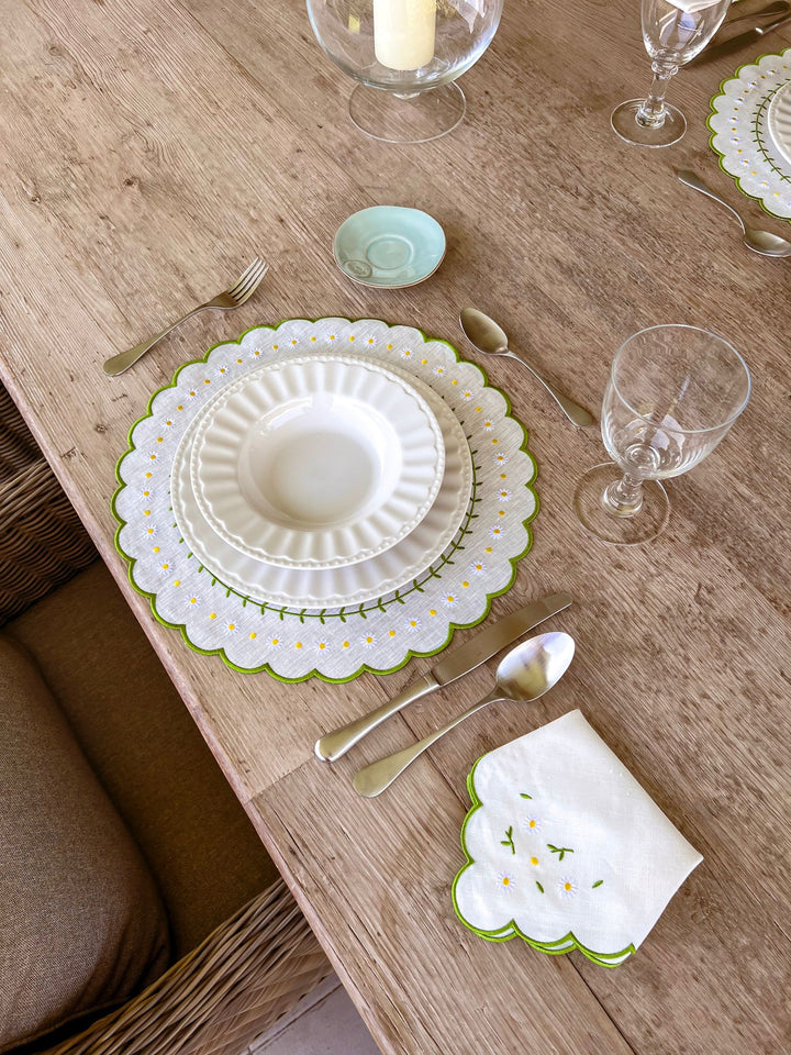 Daisy Embroidered Placemats